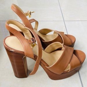 Luggage color Michael Kors open toe pumps